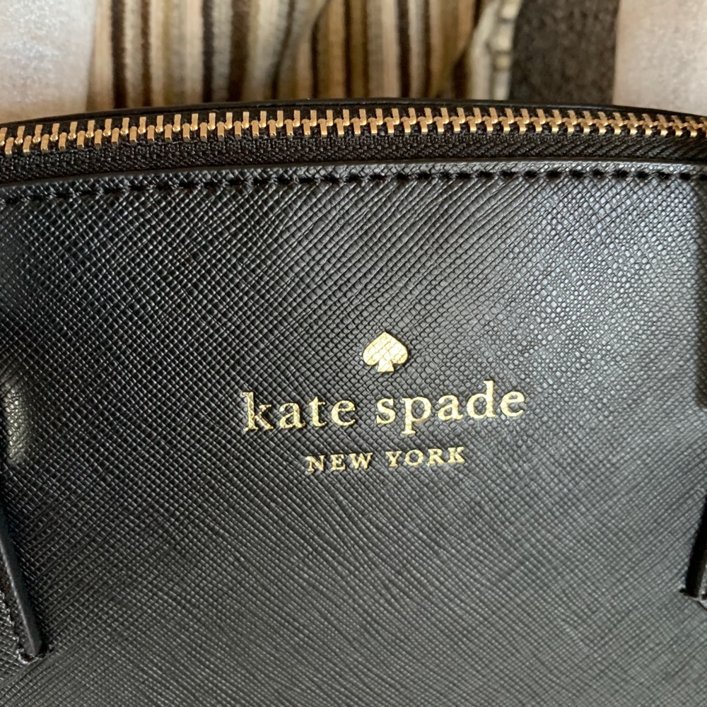 Authentic KATE SPADE leather top zip satchel/crossbody - Picture 7 of 14
